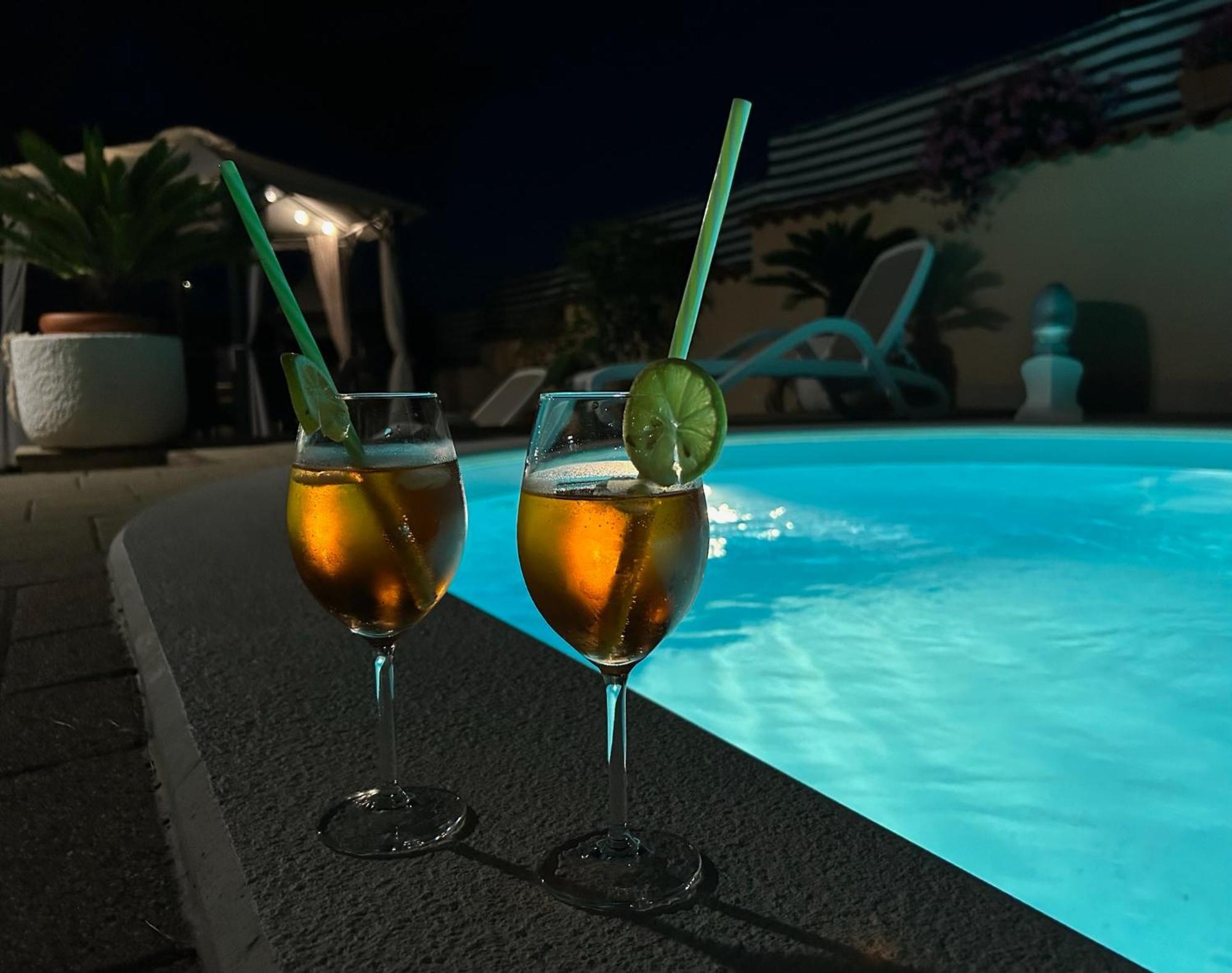 Holiday Home Villa Romantica Sveti Filip i Jakov Extérieur photo